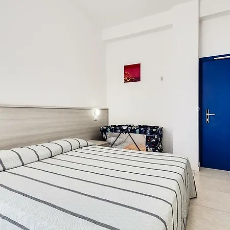 Otel Blues 3*